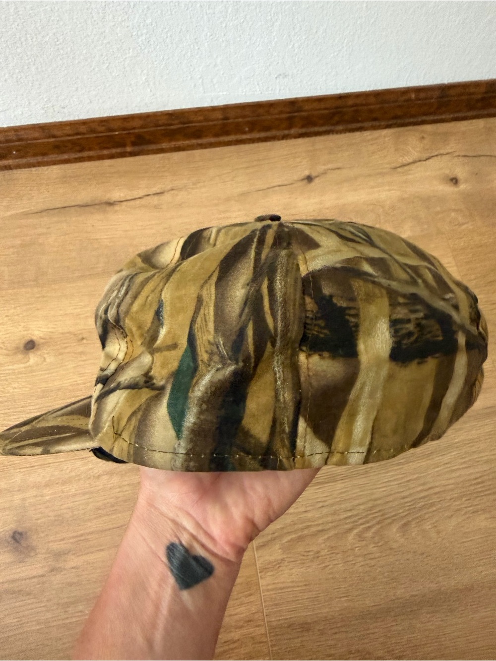 Vintage Filson Camouflage Waxed Cotton & Wool Earflap Cap in Brown and Olive - Picture 11 of 13